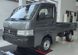 Carry Pickup Graphite Grey Metallic, mitra usaha tangguh di Medan.