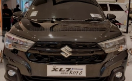 Suzuki XL 7 Alpha Kuro